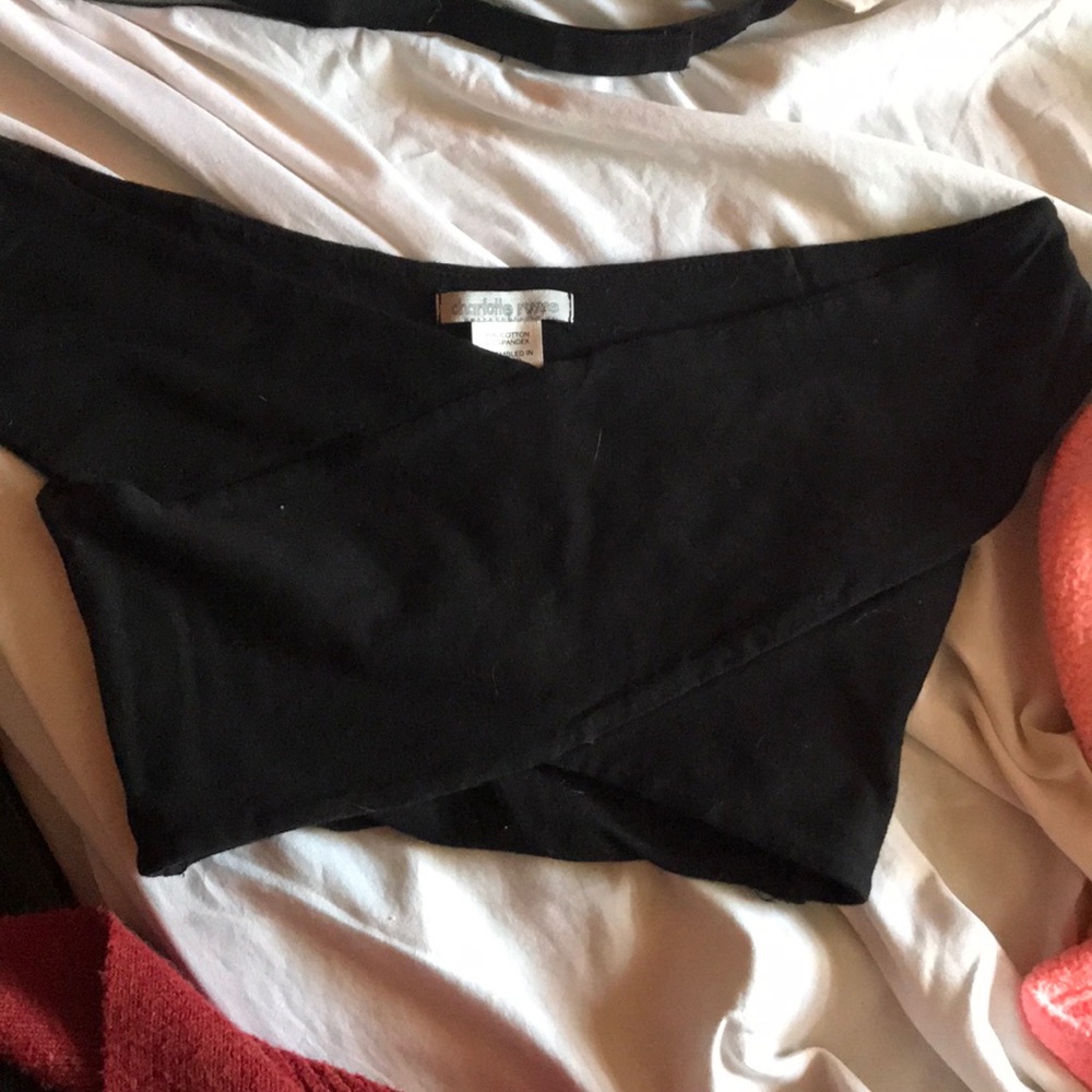Crop top